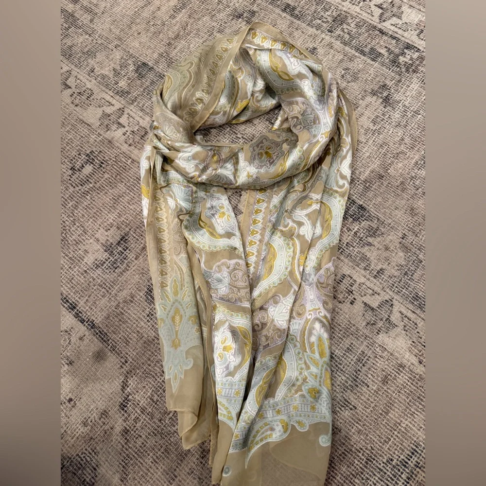 Unbranded silk Elegant Paisley Scarf 66”X20” made in Korea